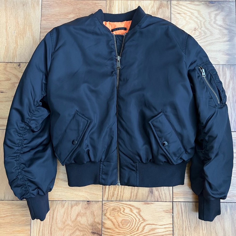 Aritzia TNA Tahoe Bomber Jacket (NWOT)